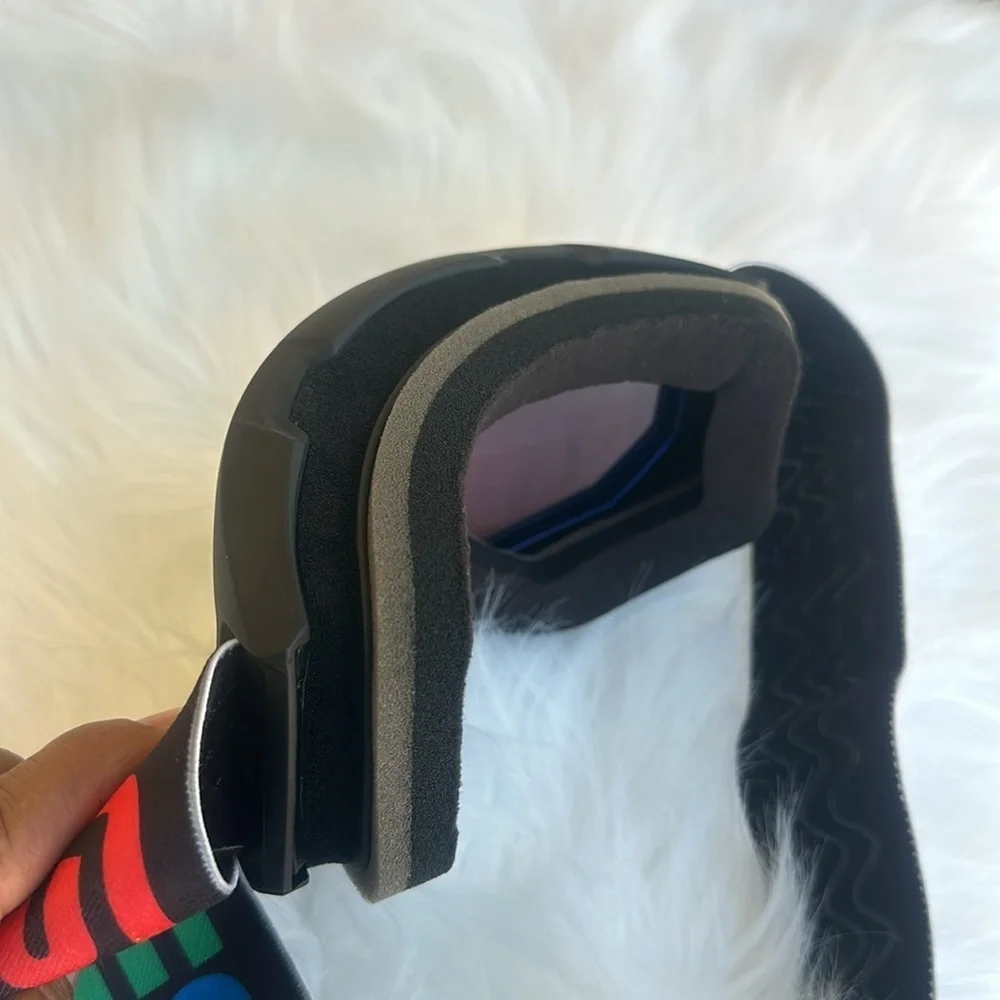 New Guess Black Sunglasses with Yellow Lens